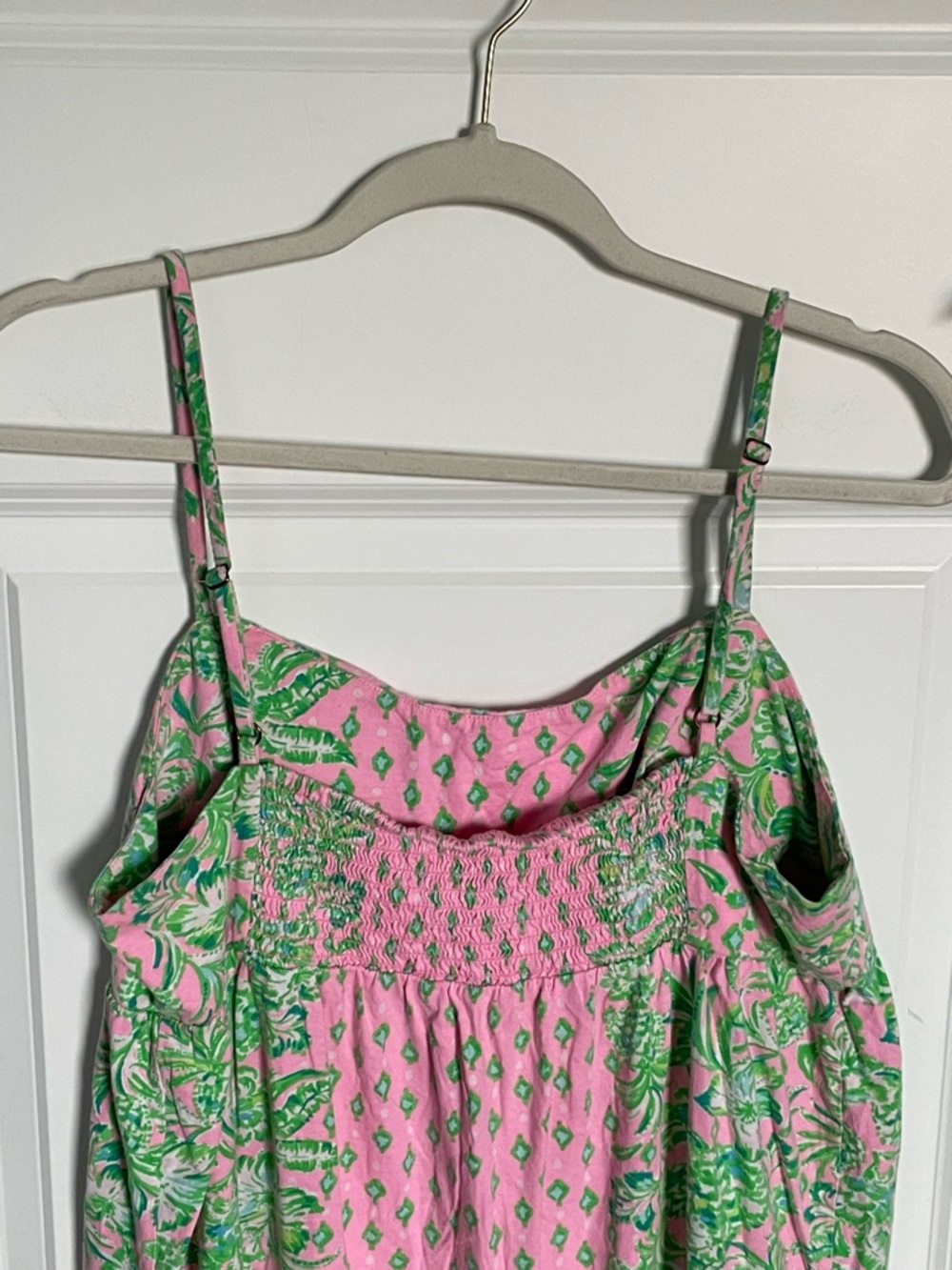 Lilly Pulitzer Libra Mini Dress Pink Green Tropical Print Sundress
54411 - Picture 8 of 12